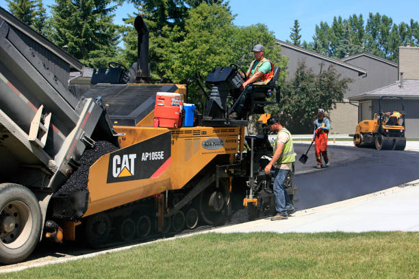 Best Driveway Paving Company  in Mariemont, OH